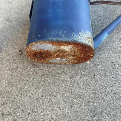 Metal Watering Cans (G-MG)