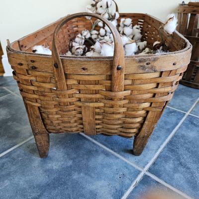 Trio of Baskets and Decor (SR-DW)