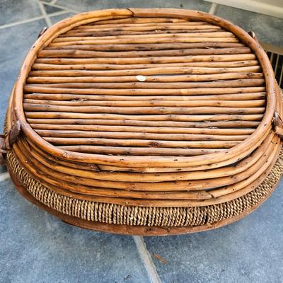 Longaberger and Other Assorted Baskets (SR-DW)