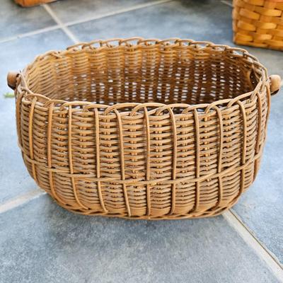 Longaberger and Other Assorted Baskets (SR-DW)
