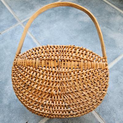 Longaberger and Other Assorted Baskets (SR-DW)