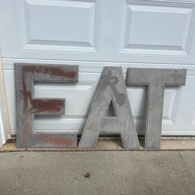 Wagner Sign Service Vintage Cast Metal EAT Sign (G-MG)