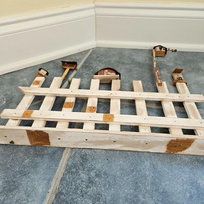 Barn Yard Home Decor (SR-DW)