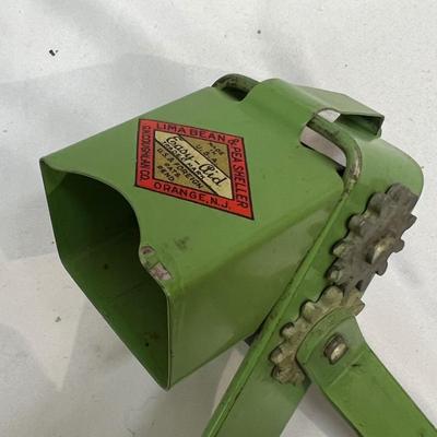 Kitchen Collectibles - Scale, Utensils & More (BS-RG)