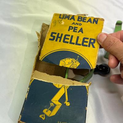 Kitchen Collectibles - Scale, Utensils & More (BS-RG)