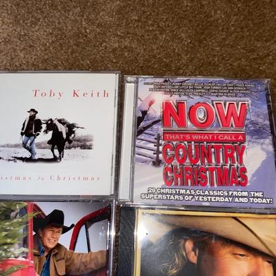 Let Toby Keith, Joe Diffee, Alan Jackson and Many more Sing Your Christmas Carols This Year!