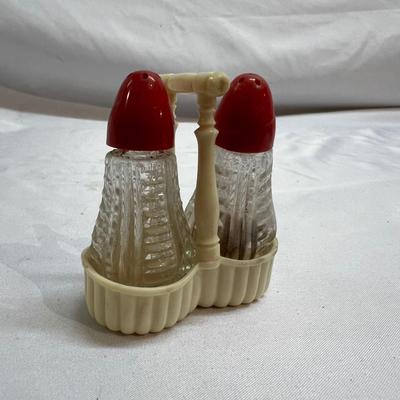 Vintage Spice Tins, Bottle & More (BS-RG)