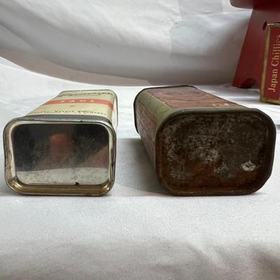 Vintage Spice Tins, Bottle & More (BS-RG)