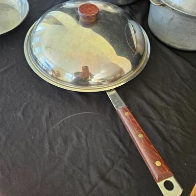 Magnalite and Magic Seal Roasters with Pot Set (K-DW)