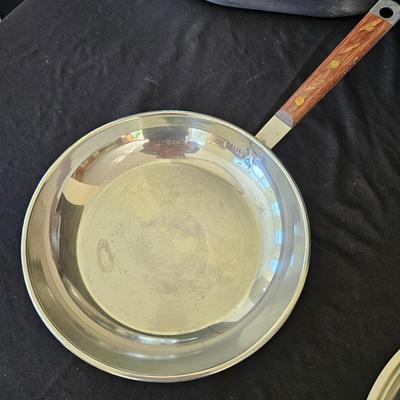 Magnalite and Magic Seal Roasters with Pot Set (K-DW)