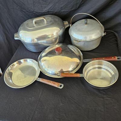 Magnalite and Magic Seal Roasters with Pot Set (K-DW)