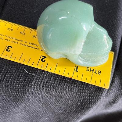Jade skull