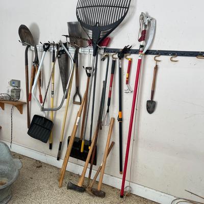 Yard Tools (G-MG)
