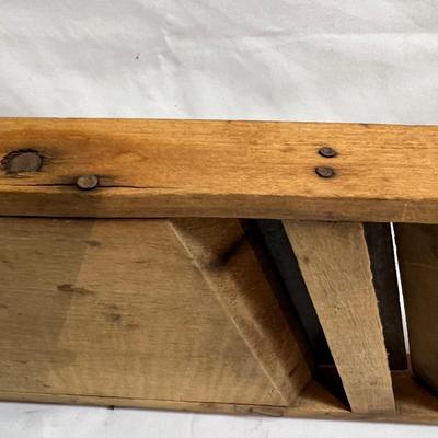 Vintage Wooden Handled Utensils & More (BS-RG)