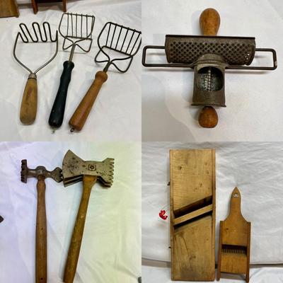 Vintage Wooden Handled Utensils & More (BS-RG)
