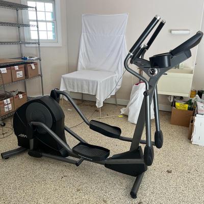 Life Fitness Elliptical Machine (G-MG)