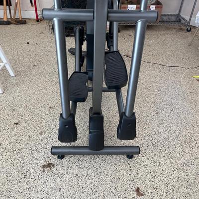 Life Fitness Elliptical Machine (G-MG)