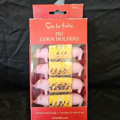 Pig Themed Kitchen Items (K-DW)