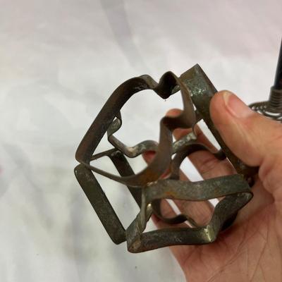 Cherry Pitter, Ice Cream Maker & Other ‘Old Timey’ Utensils (BS-RG)