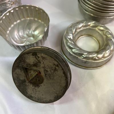 Cherry Pitter, Ice Cream Maker & Other ‘Old Timey’ Utensils (BS-RG)