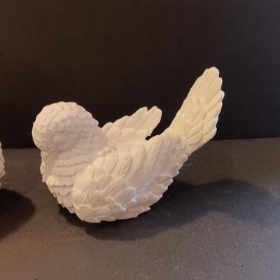 Vintage A. Santini Hand Carved White Alabaster Dove Love Birds Made in Italy
