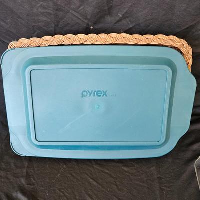 Pyrex, Corning Ware, Fire King and Anchor Hocking Dishes (K-DW)