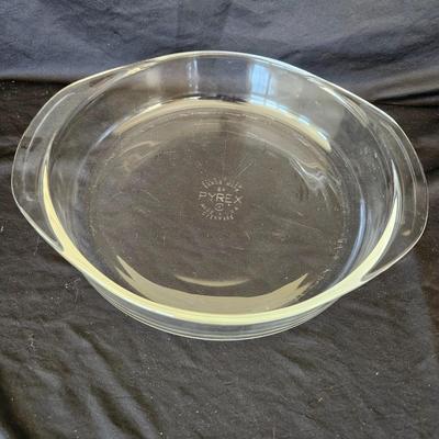 Pyrex, Corning Ware, Fire King and Anchor Hocking Dishes (K-DW)