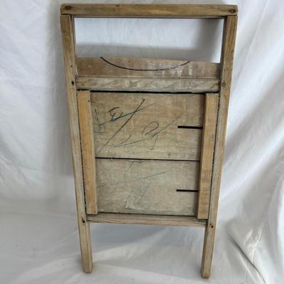 Wooden Wash Dolly & Washboard (L-MG)
