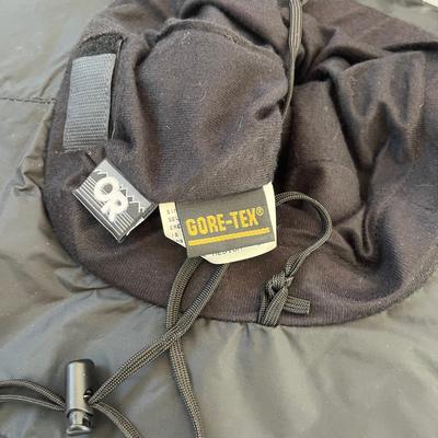 Collection of Purses, Scarves & Wool Hats (L-MG)