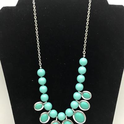 Liz Clayborne turquoise necklace