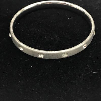 Studded metallic bangle bracelet