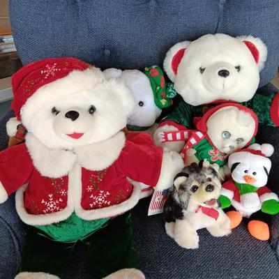 Collectible Christmas plush animals - Annual bears - husky dog - vintage Snuggles the seal and more