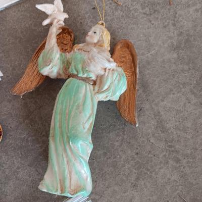 VINTAGE CHRISTMAS DECOR