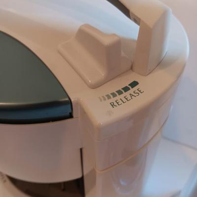 Black & Decker lids off Automatic Jar opener with new Pasta express container