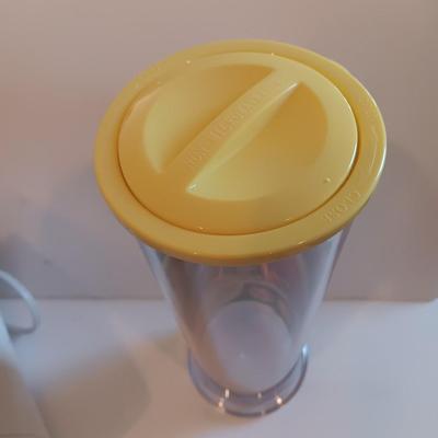 Black & Decker lids off Automatic Jar opener with new Pasta express container