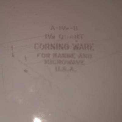 Three Corning Ware casserole dishes two with lids - Le Romarin Spice of life