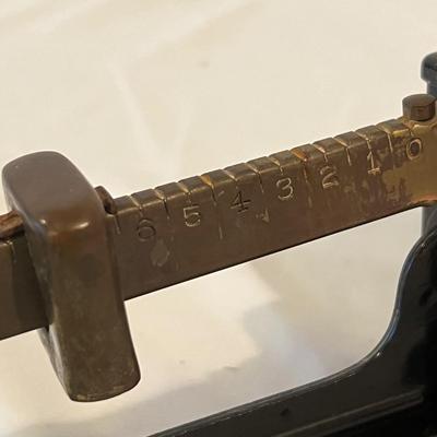 U.S.P.O Dept. 1940 Scale & Framed Photograph (BS-RG)