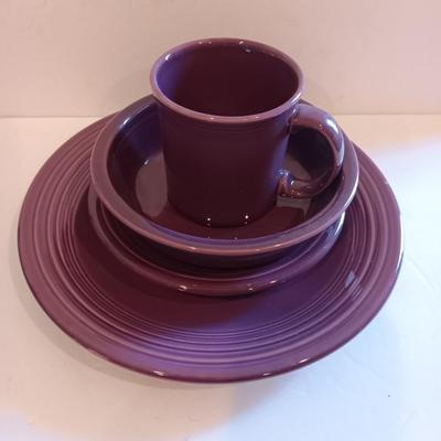 Fun Heather Homer Laughlin Fiesta dinnerware set Made in USA