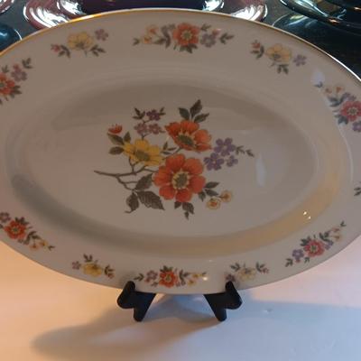 Dynasty fine China DALIAN Pattern vegetable bowl and platter
