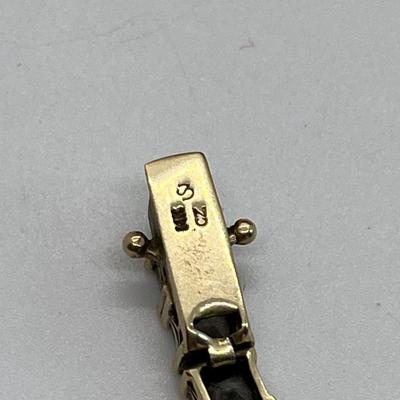 LOT 328: 14K Gold Cubic Zirconia Tennis Bracelet - 6.5” - 14.52 gtw