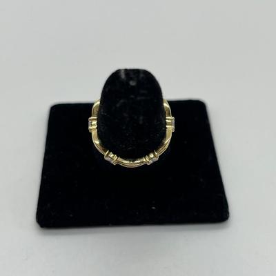 LOT 335: 14K Gold Cubic Zirconia Size 6 Ring-Marked CZ & DQ - 3.01 gtw