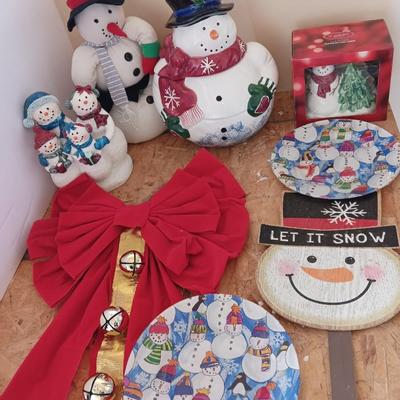 Snowman Christmas decorations - cookie jar - resin snowmen - plates and more