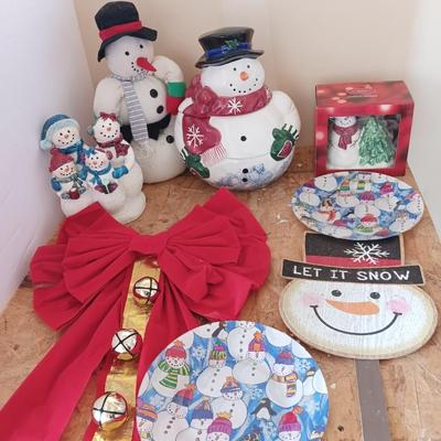 Snowman Christmas decorations - cookie jar - resin snowmen - plates and more