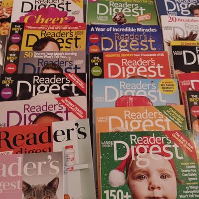 HUGE Collection of Large print Readers digest back issue magazines