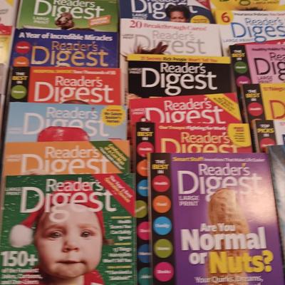 HUGE Collection of Large print Readers digest back issue magazines