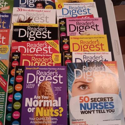 HUGE Collection of Large print Readers digest back issue magazines