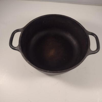 Lodge Covered Cast Iron Pot- Approx 8 1/4