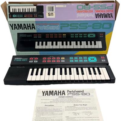 Yamaha Electronic Keyboard PortaSound PSS-80
