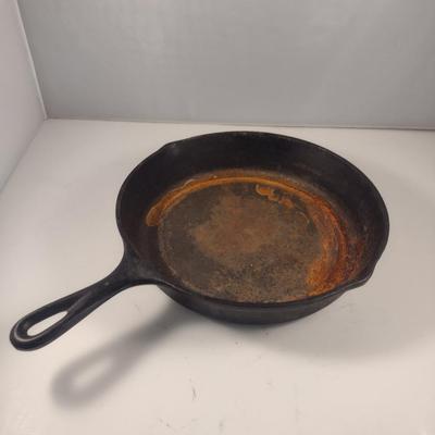 Lodge Cast Iron Skillet- Approx 10 1/2