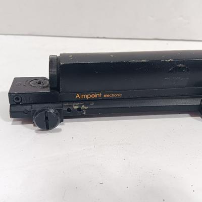 Sweden made Aimpoint electronic scope 3X